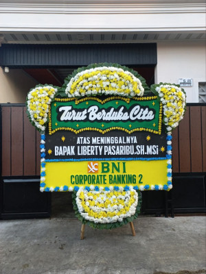 Papan Bunga Duka di Siluq Ngurai